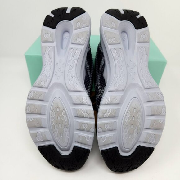 Asics Versablast New Style 1012A835 Running Shoe - Picture 6 of 7